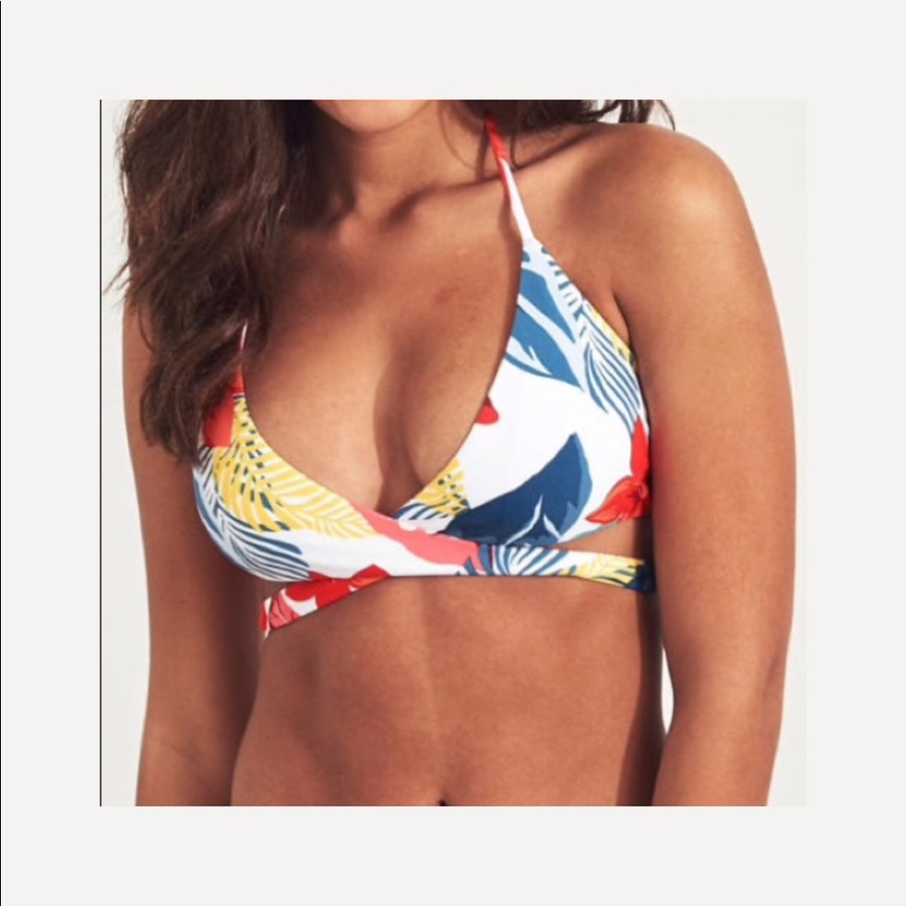 Hollister Wrap Triangle bikini top with bottoms